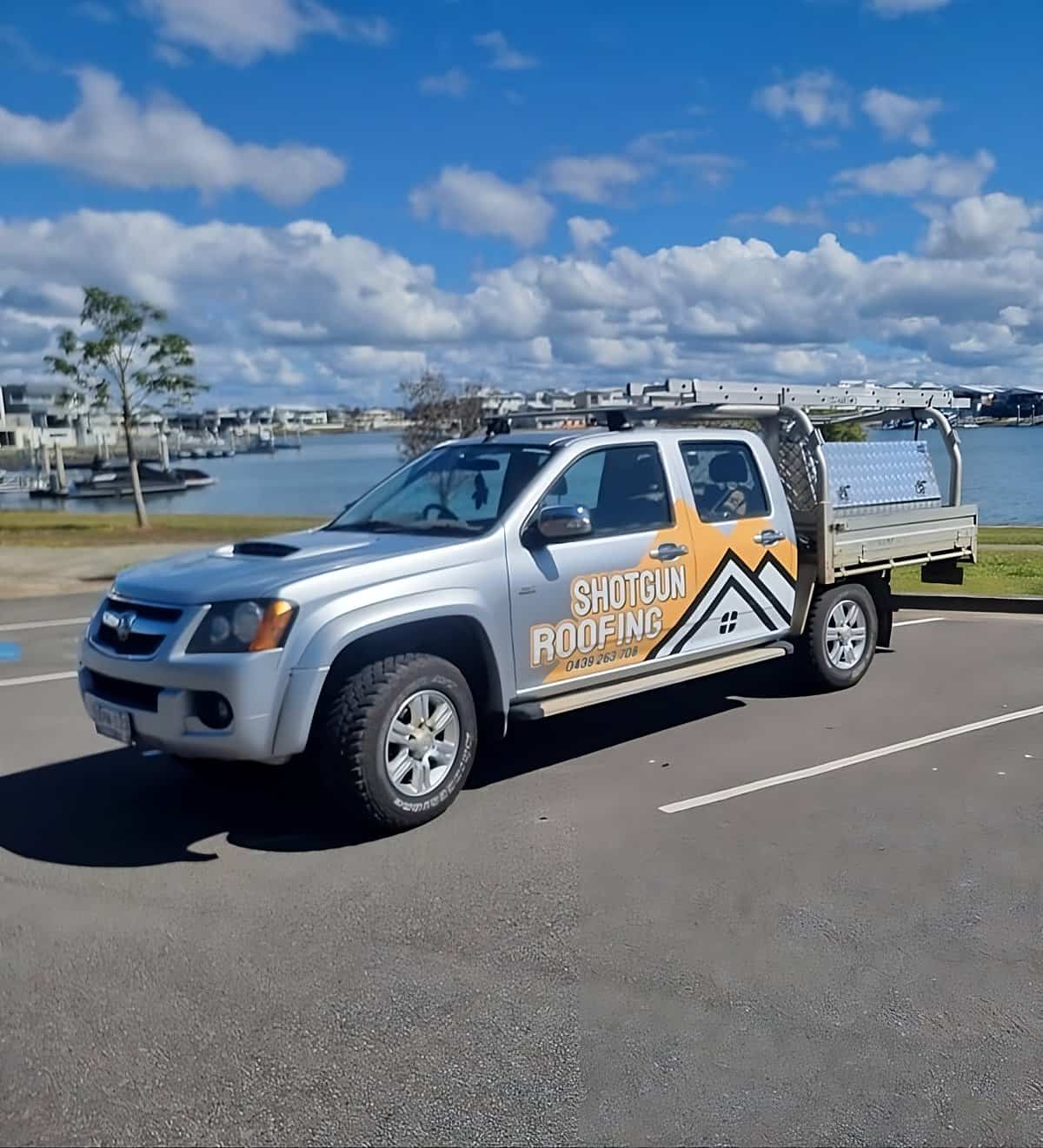 Shotgun Roofing Ute